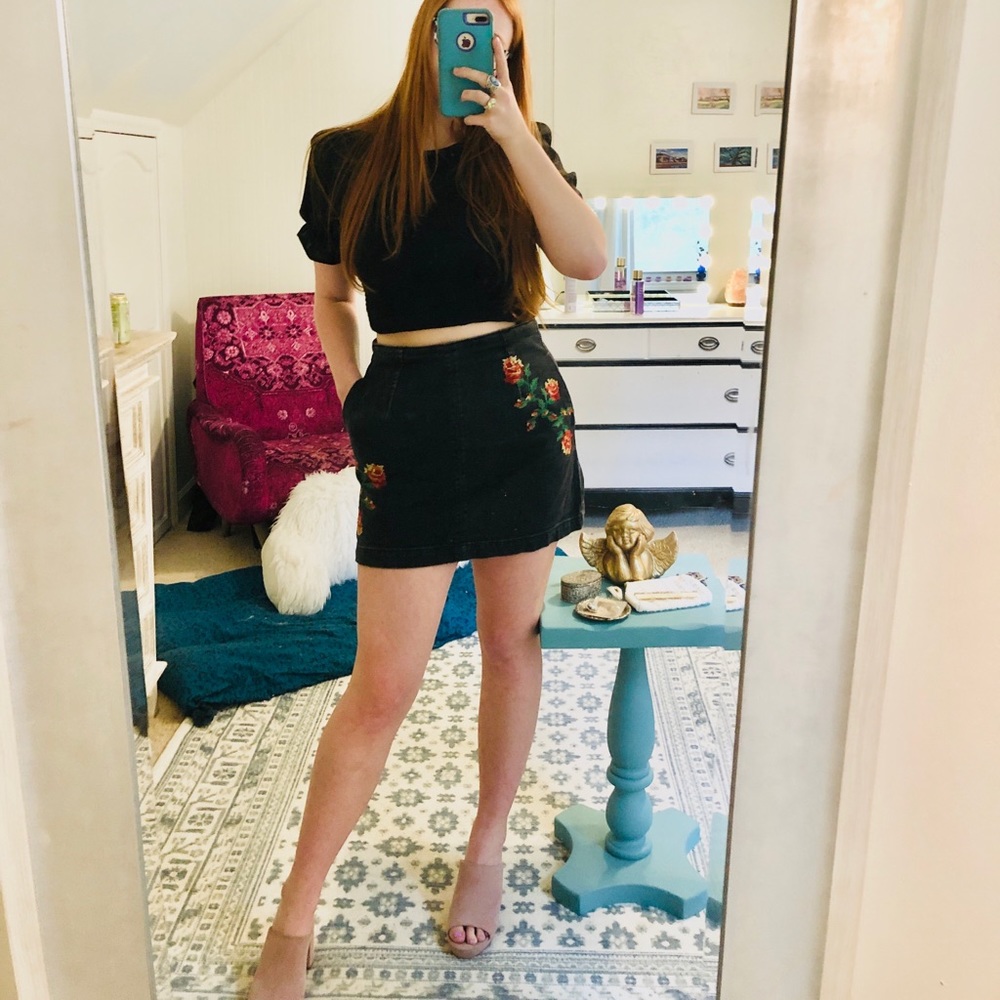 Denim floral embroidered mini skirt